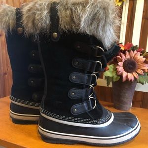 Sorel Joan of Arc winter boot